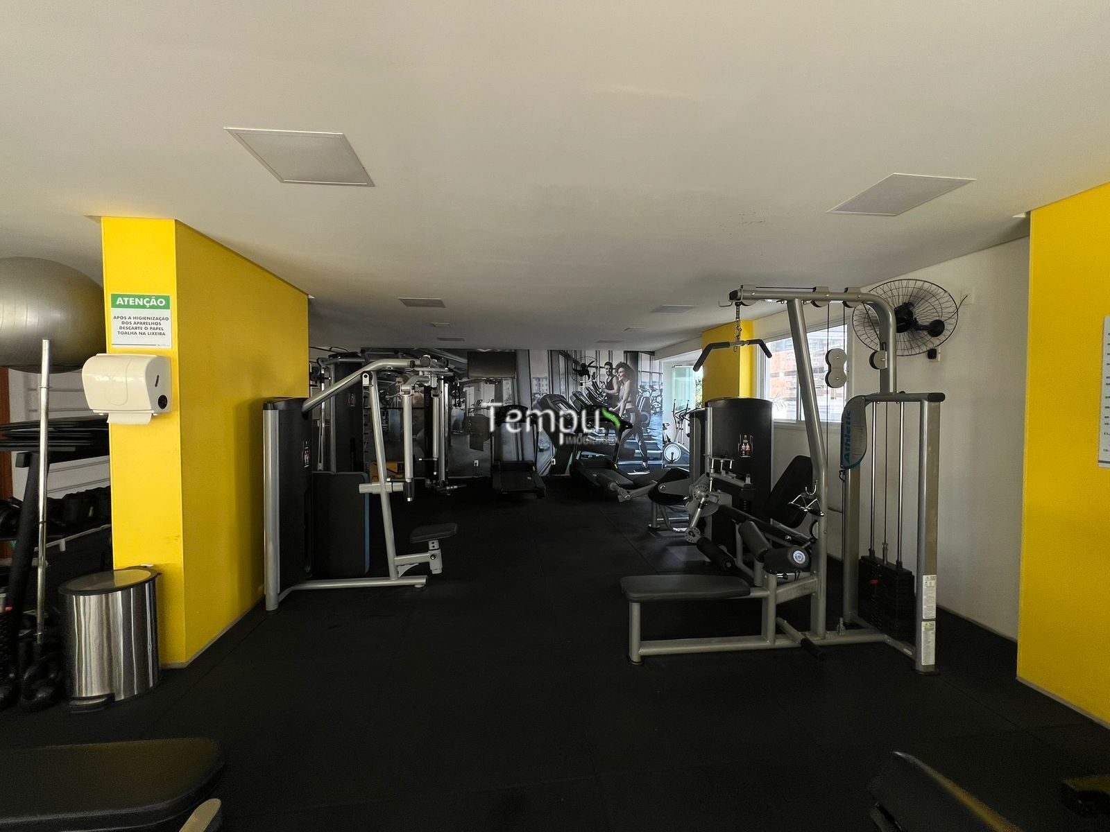 Apartamento à venda com 3 quartos, 150m² - Foto 34