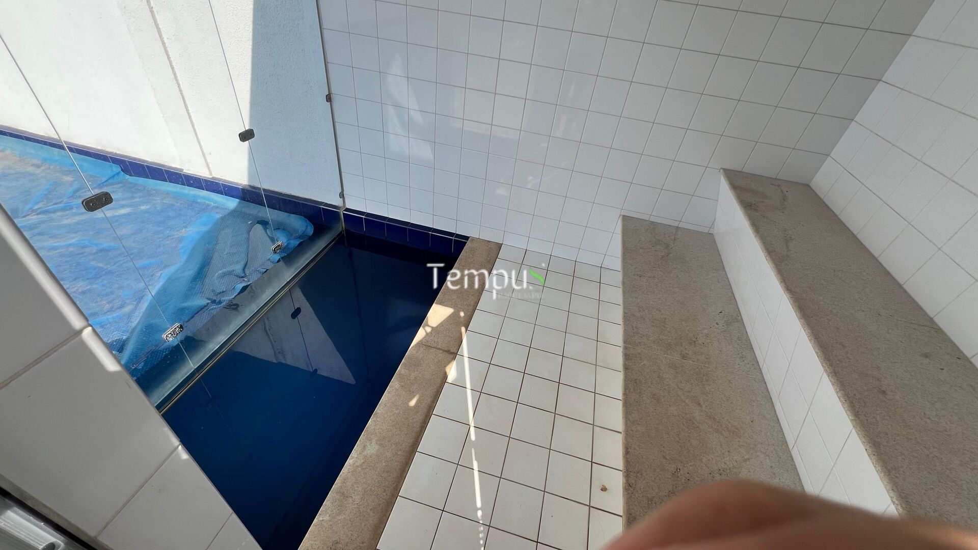 Apartamento à venda com 2 quartos, 57m² - Foto 19