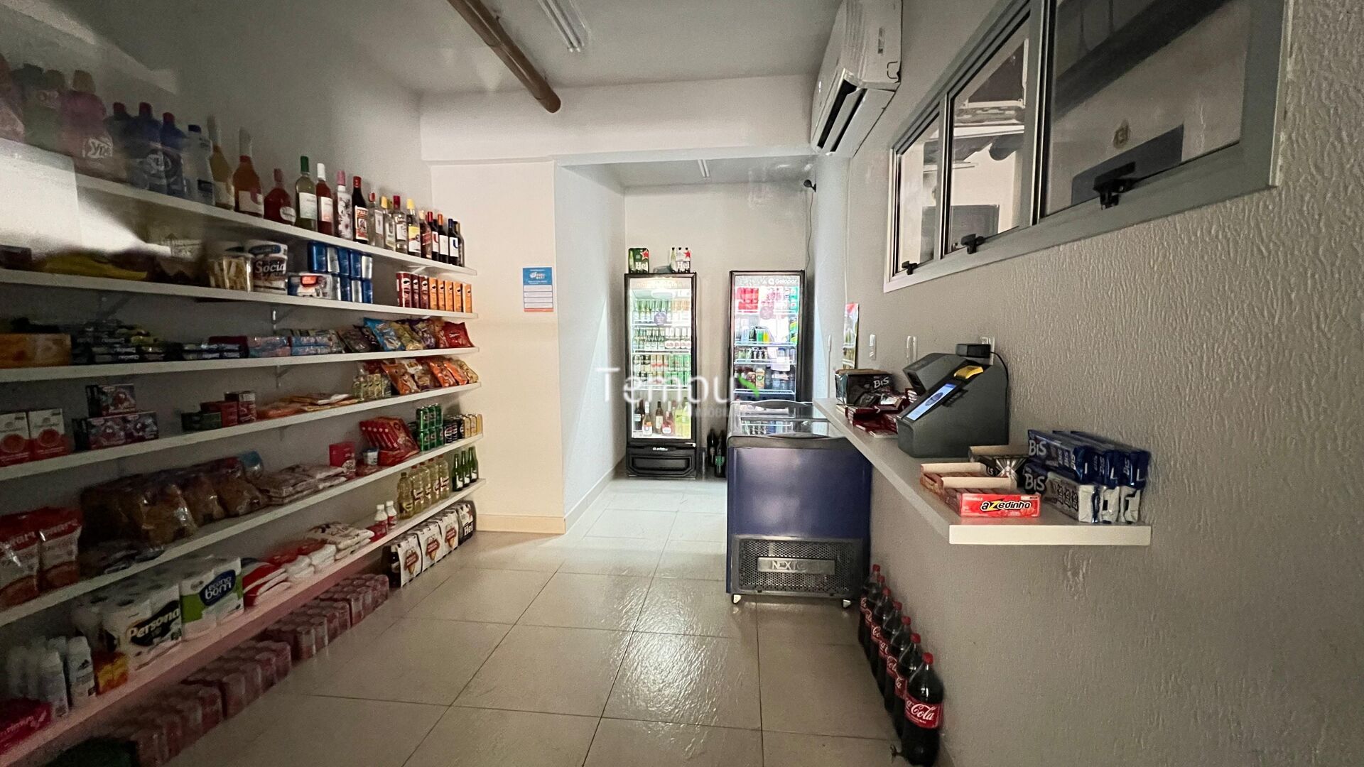 Apartamento à venda com 2 quartos, 57m² - Foto 26