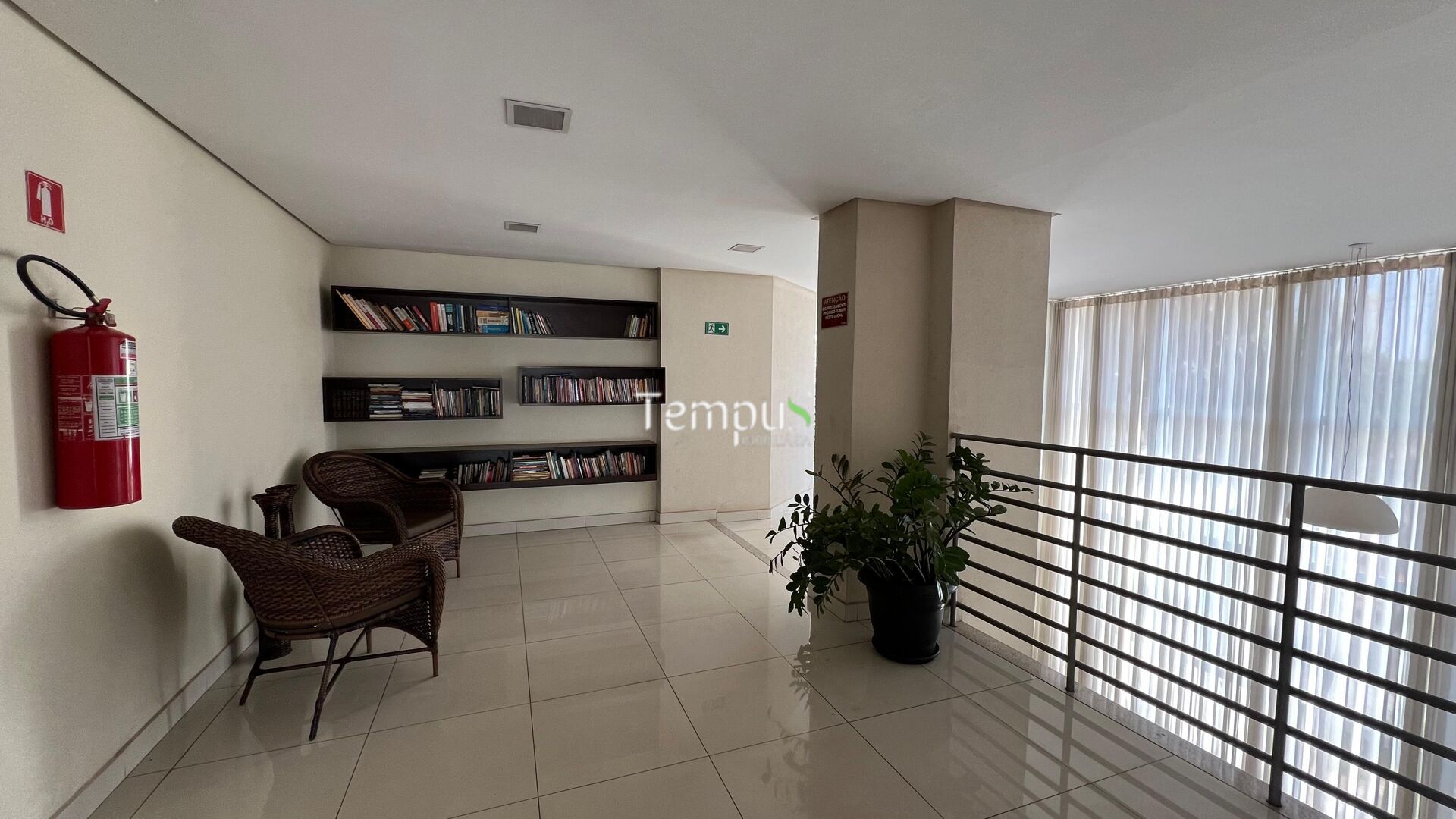 Apartamento à venda com 2 quartos, 57m² - Foto 15