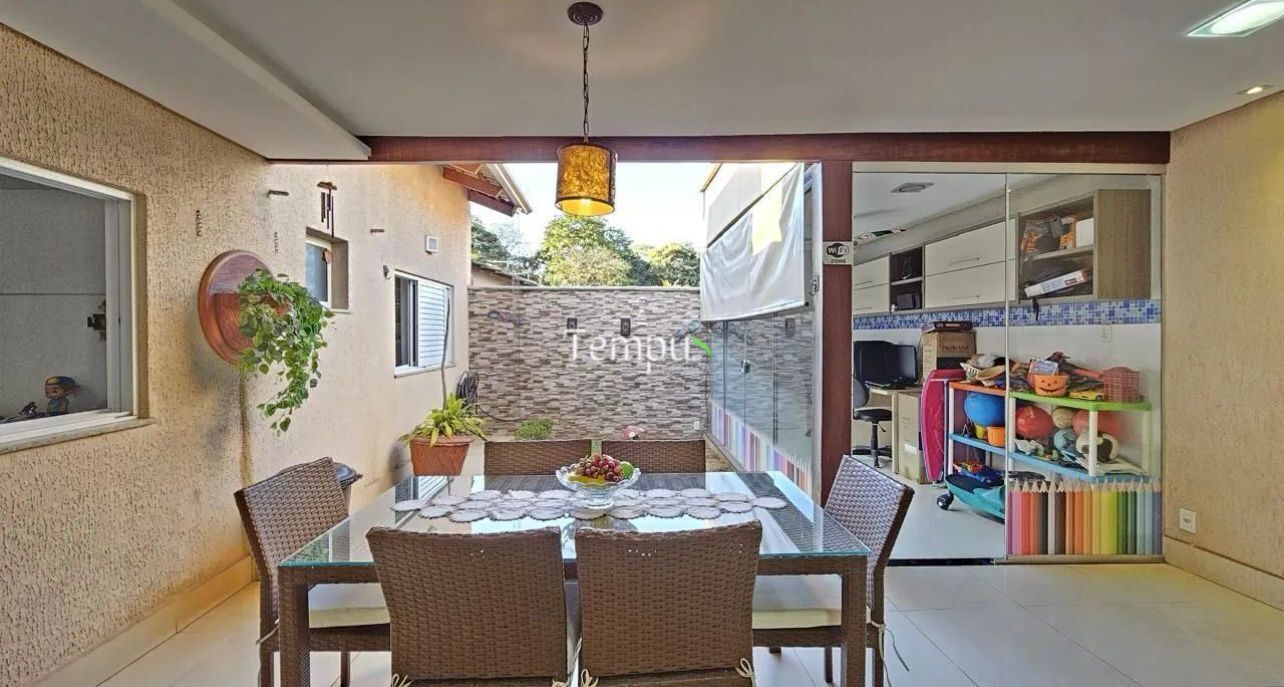 Casa à venda com 3 quartos, 140m² - Foto 9