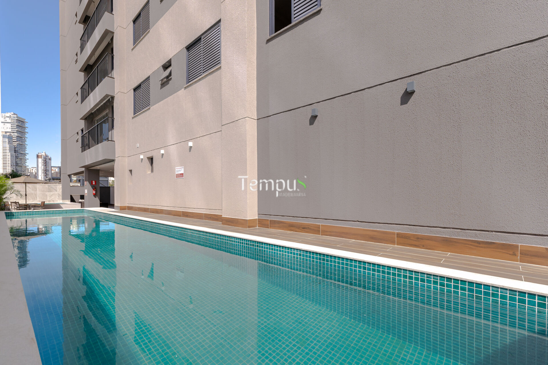 Apartamento à venda com 2 quartos, 65m² - Foto 24