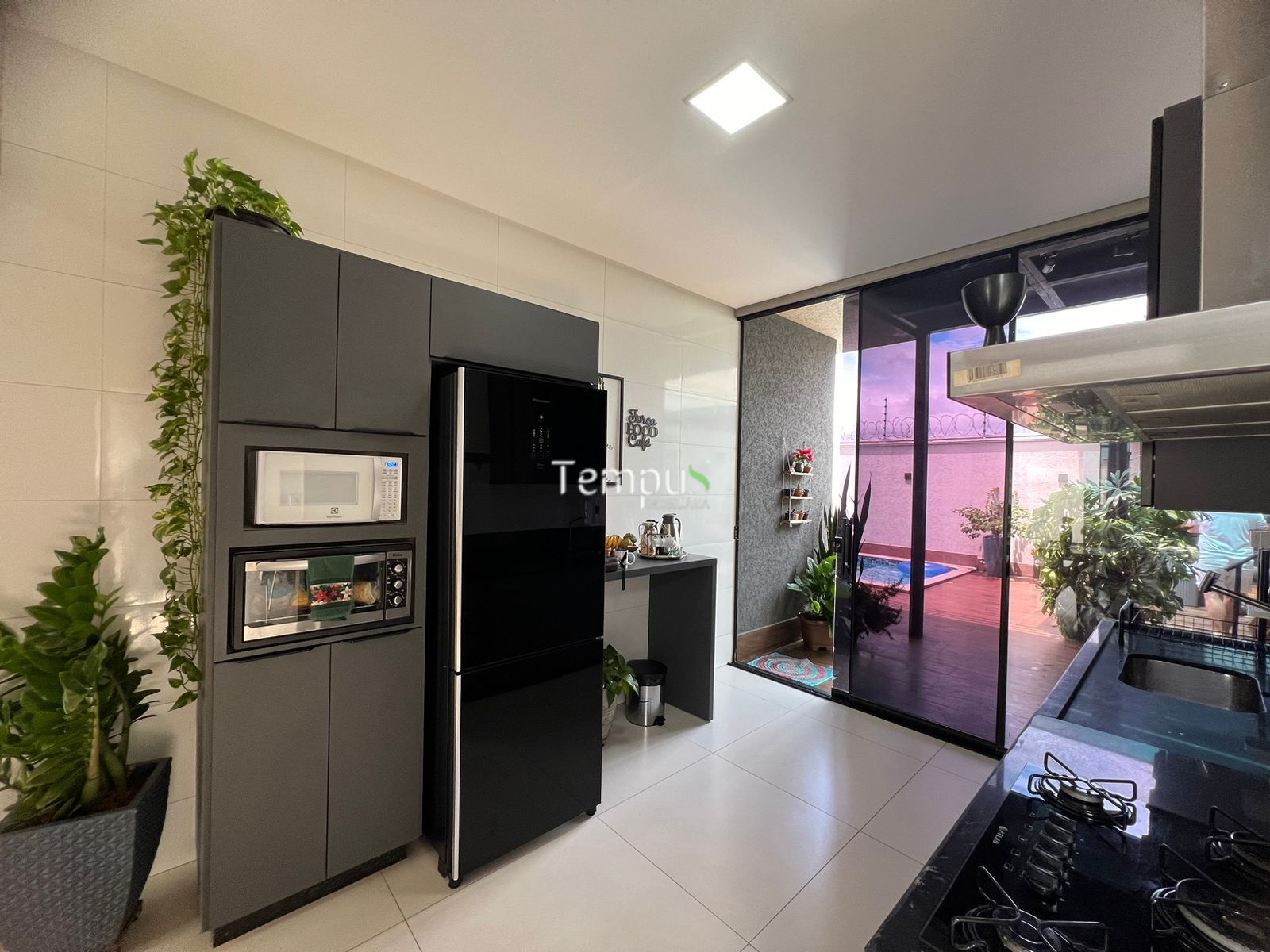 Casa à venda com 3 quartos, 150m² - Foto 3