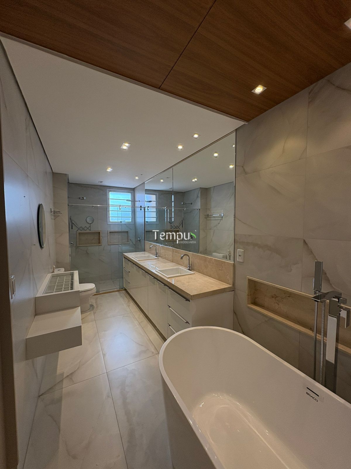 Apartamento, 3 quartos, 218 m² - Foto 12