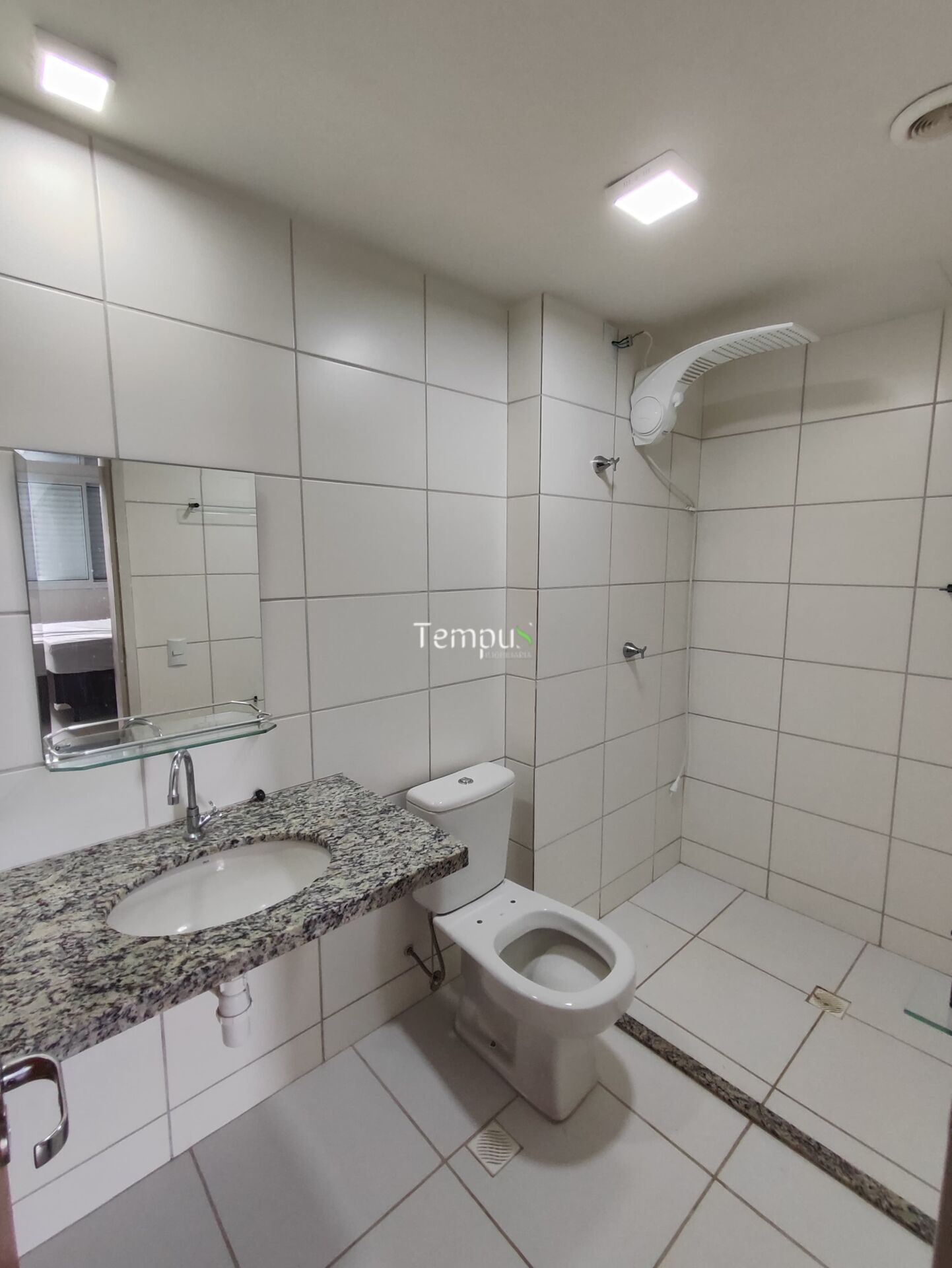 Apartamento para alugar com 2 quartos, 66m² - Foto 2