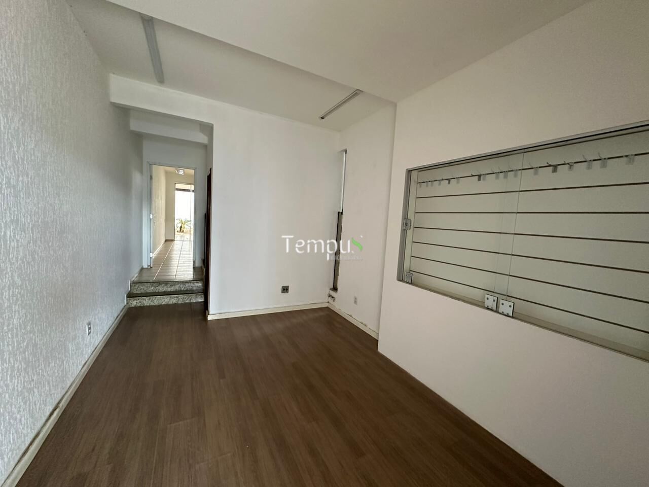 Casa à venda com 3 quartos, 223m² - Foto 5
