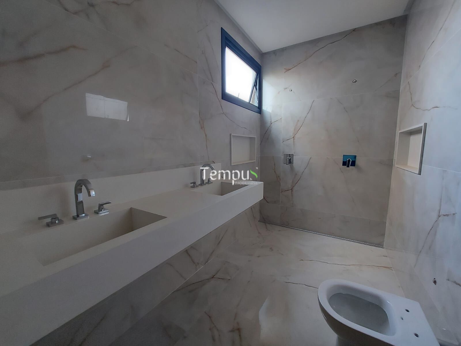 Casa, 4 quartos, 253 m² - Foto 26