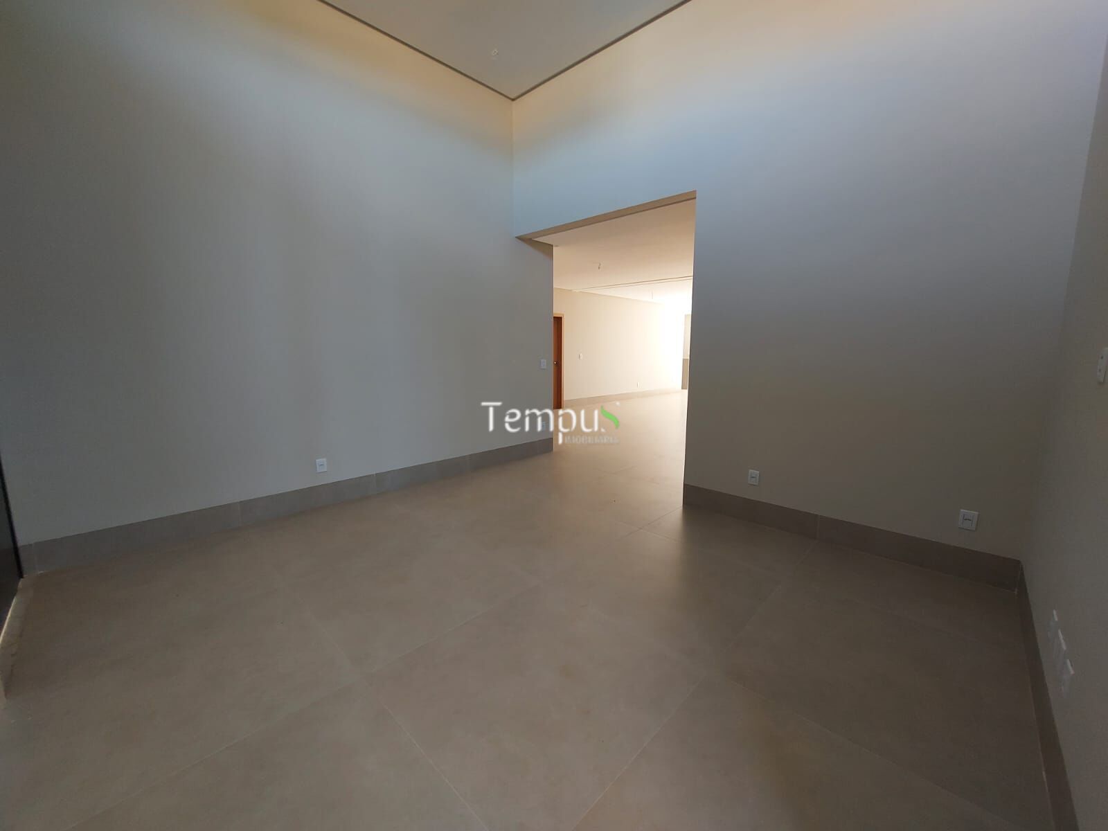 Casa, 4 quartos, 253 m² - Foto 10