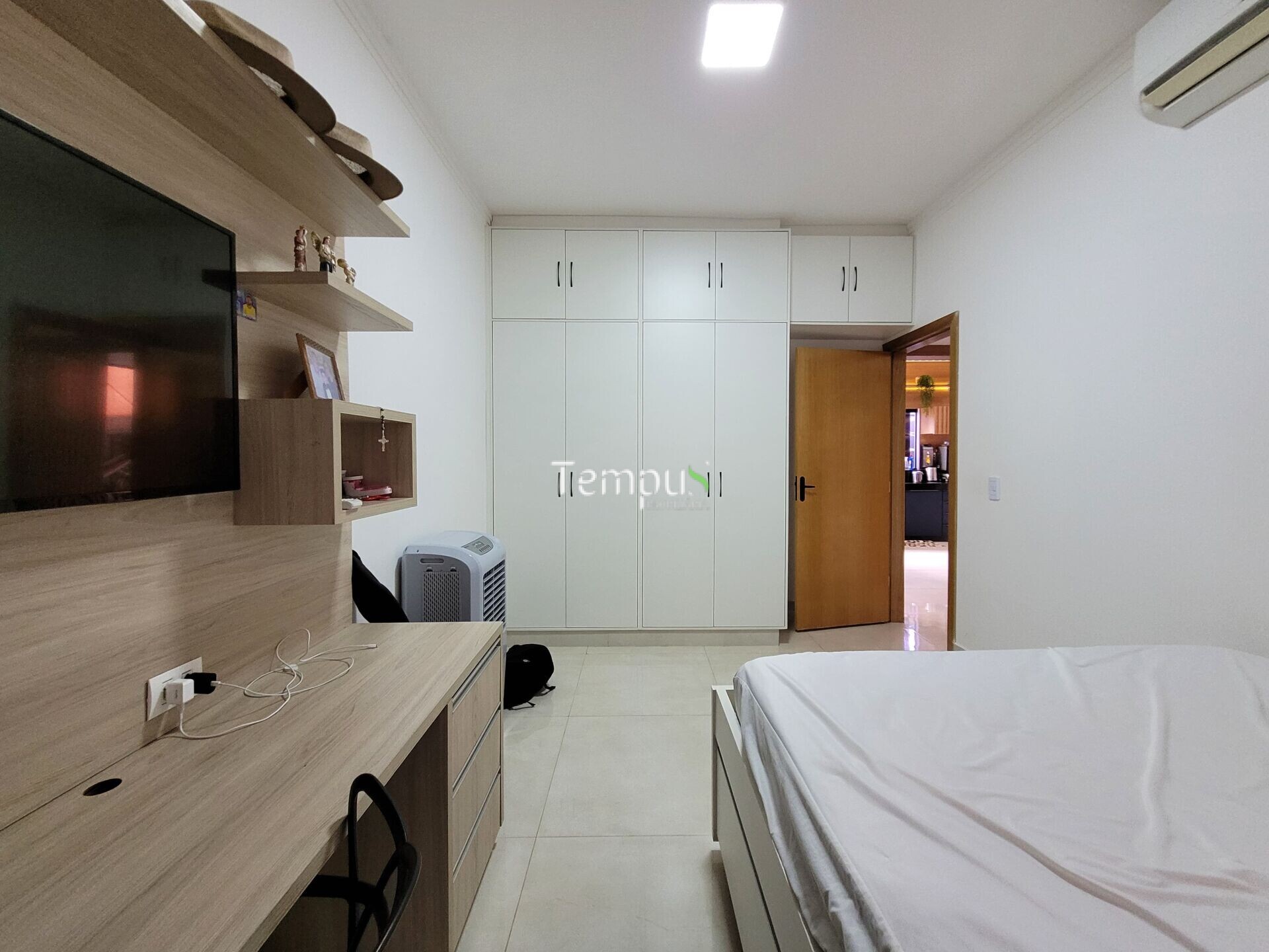 Casa à venda com 3 quartos, 167m² - Foto 14