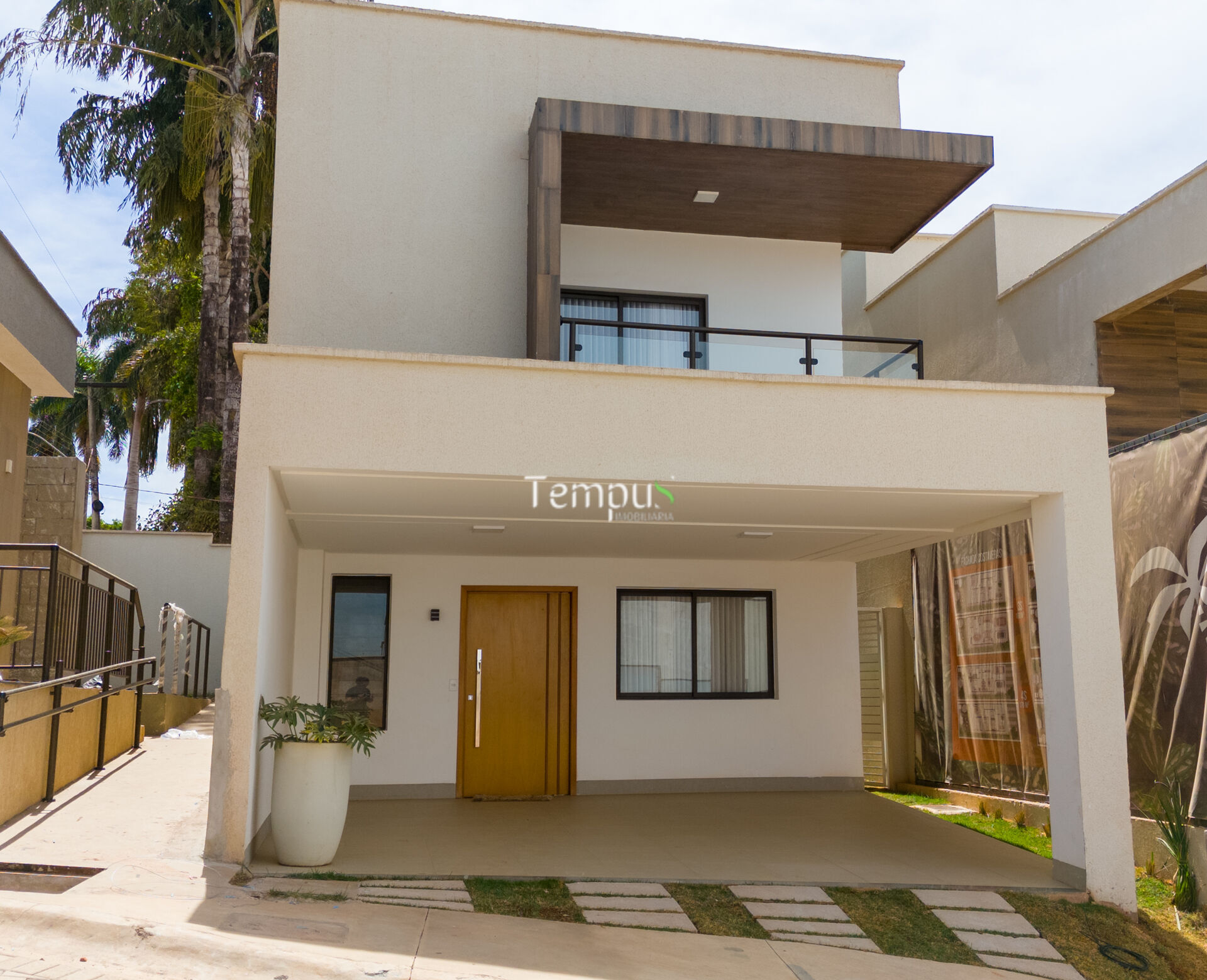 Sobrado à venda com 3 quartos, 160m² - Foto 1