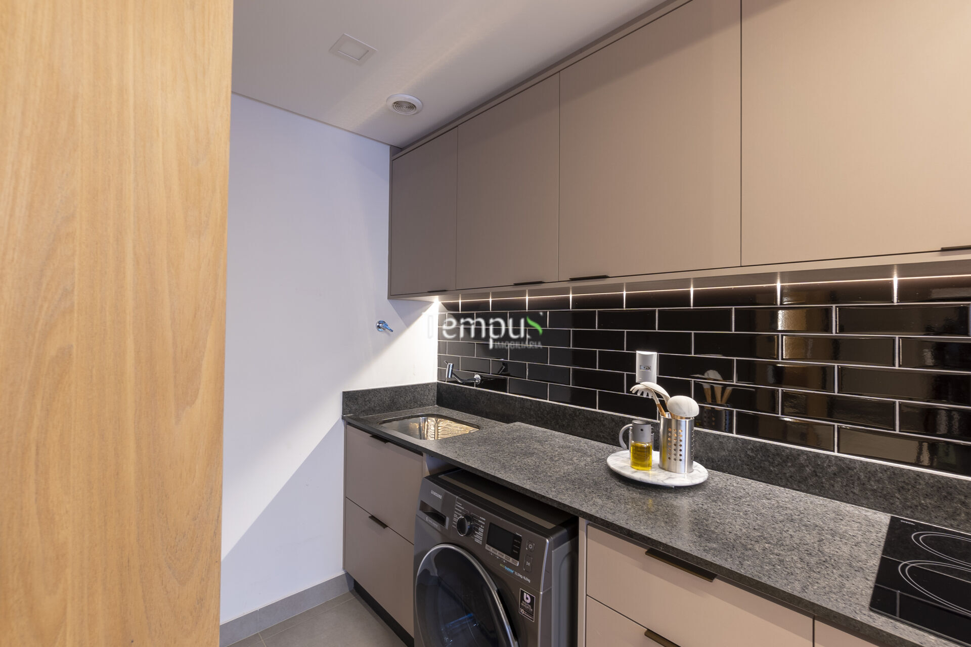 Apartamento, 2 quartos, 87 m² - Foto 1