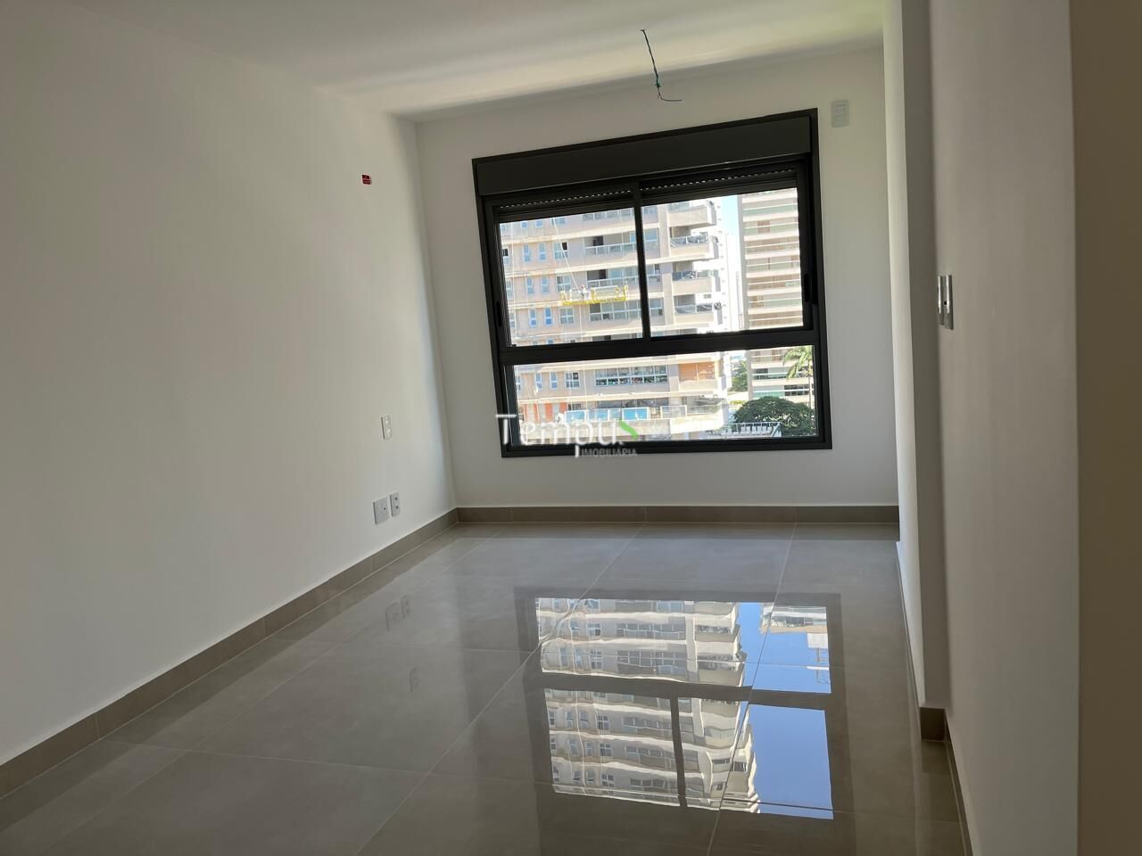 Apartamento à venda com 3 quartos, 226m² - Foto 13