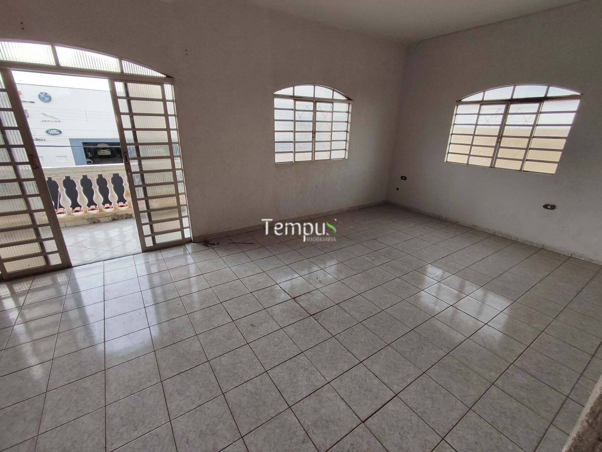 Casa para alugar com 4 quartos, 387m² - Foto 21