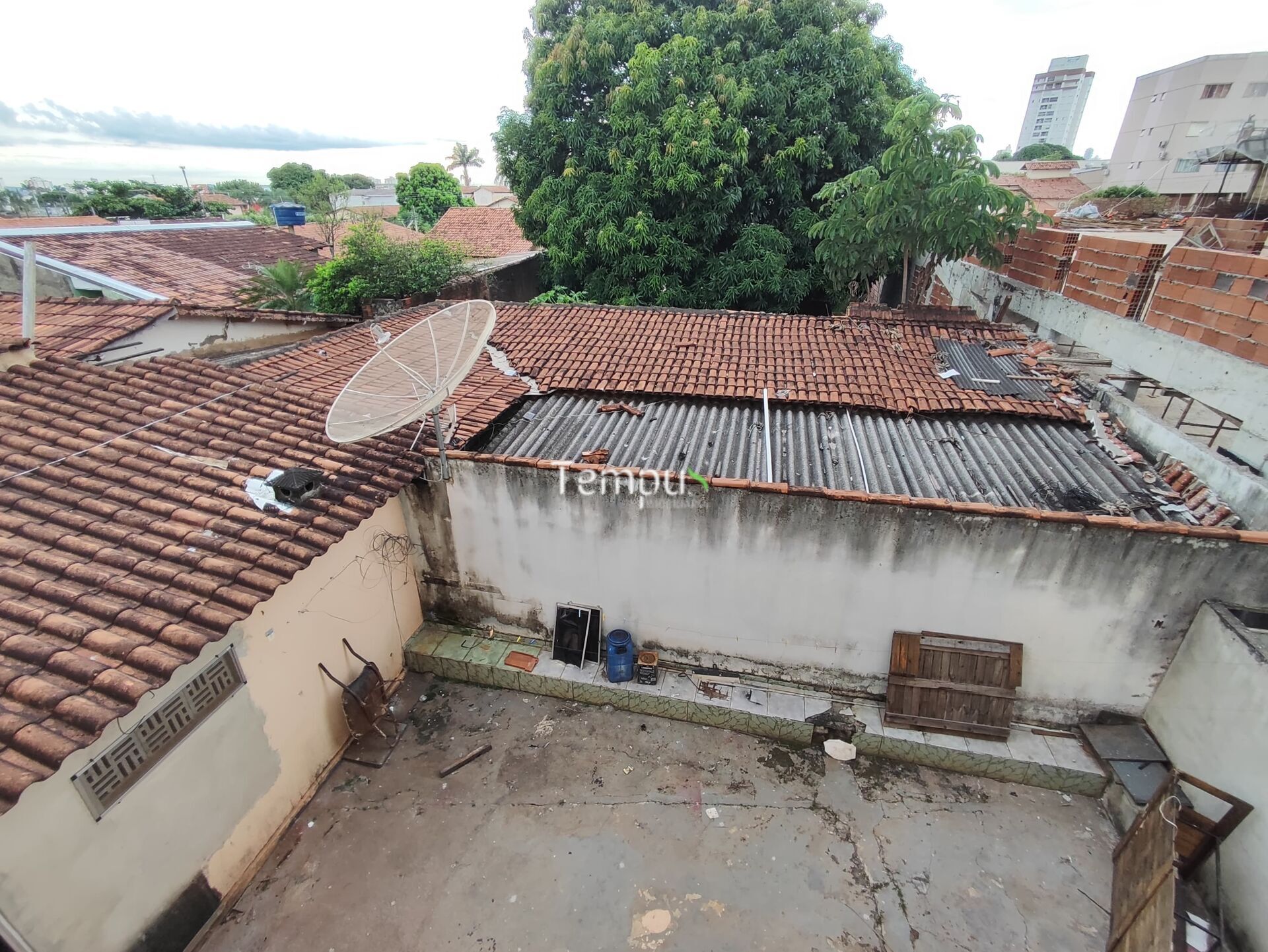 Casa para alugar com 4 quartos, 387m² - Foto 13
