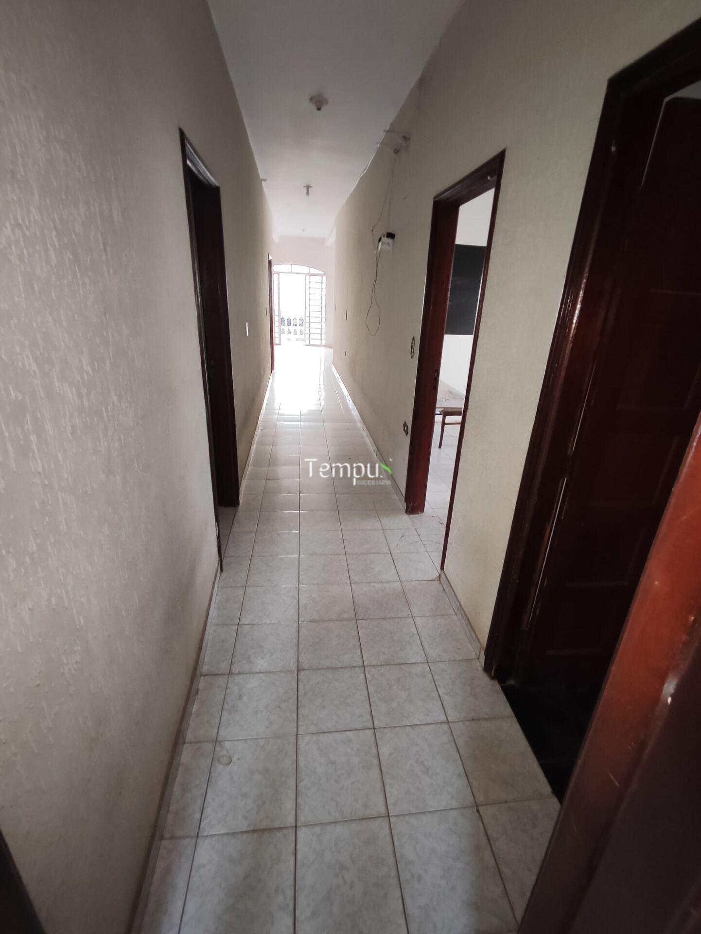 Casa para alugar com 4 quartos, 387m² - Foto 20