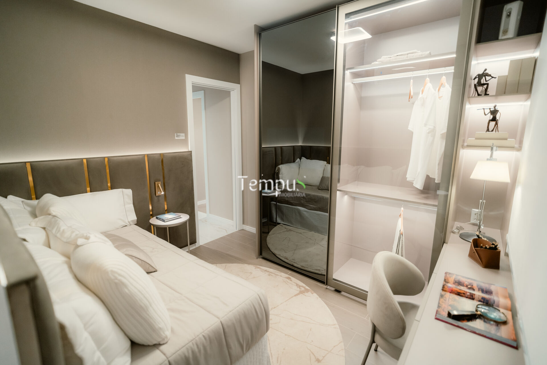 Apartamento à venda com 3 quartos, 141m² - Foto 5