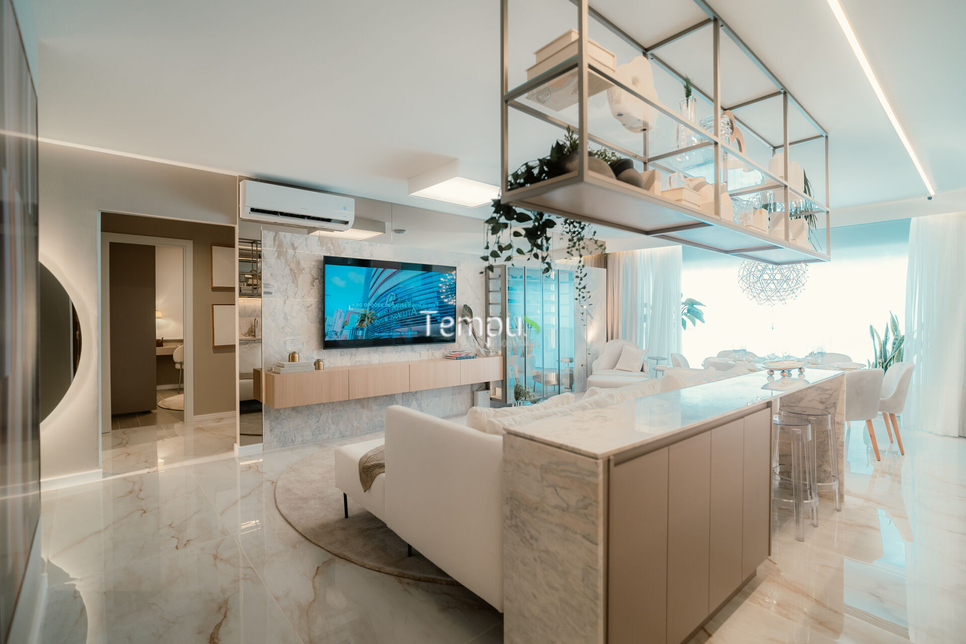 Apartamento à venda com 3 quartos, 141m² - Foto 1