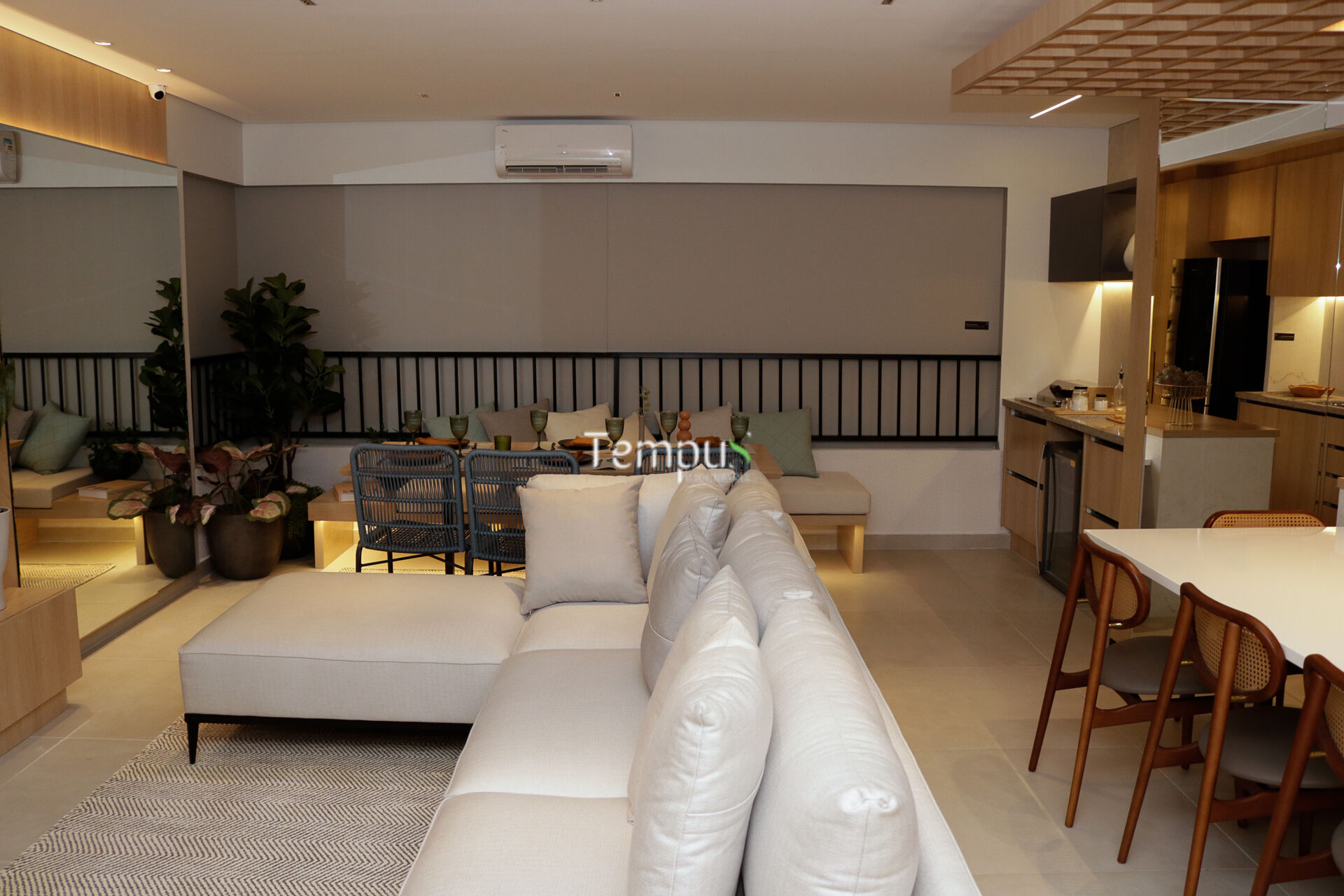 Apartamento à venda com 2 quartos, 74m² - Foto 25