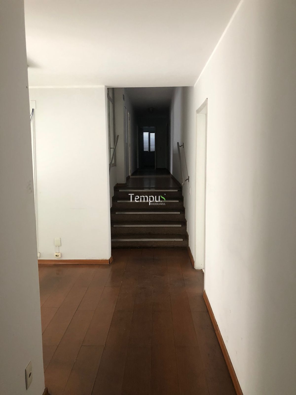 Casa à venda com 11 quartos, 450m² - Foto 17