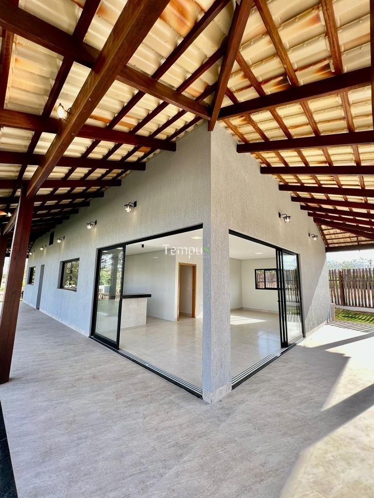 Fazenda à venda com 3 quartos, 1408m² - Foto 2