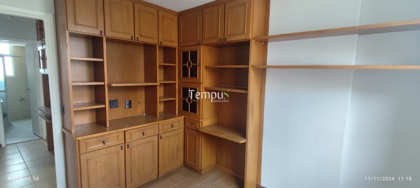 Apartamento para alugar com 4 quartos, 161m² - Foto 18