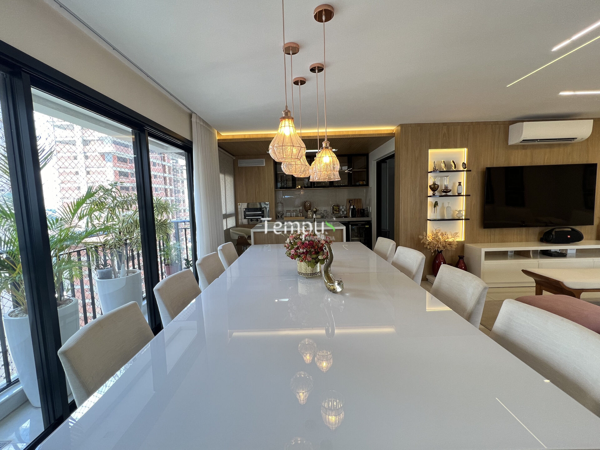 Apartamento à venda com 4 quartos, 224m² - Foto 7