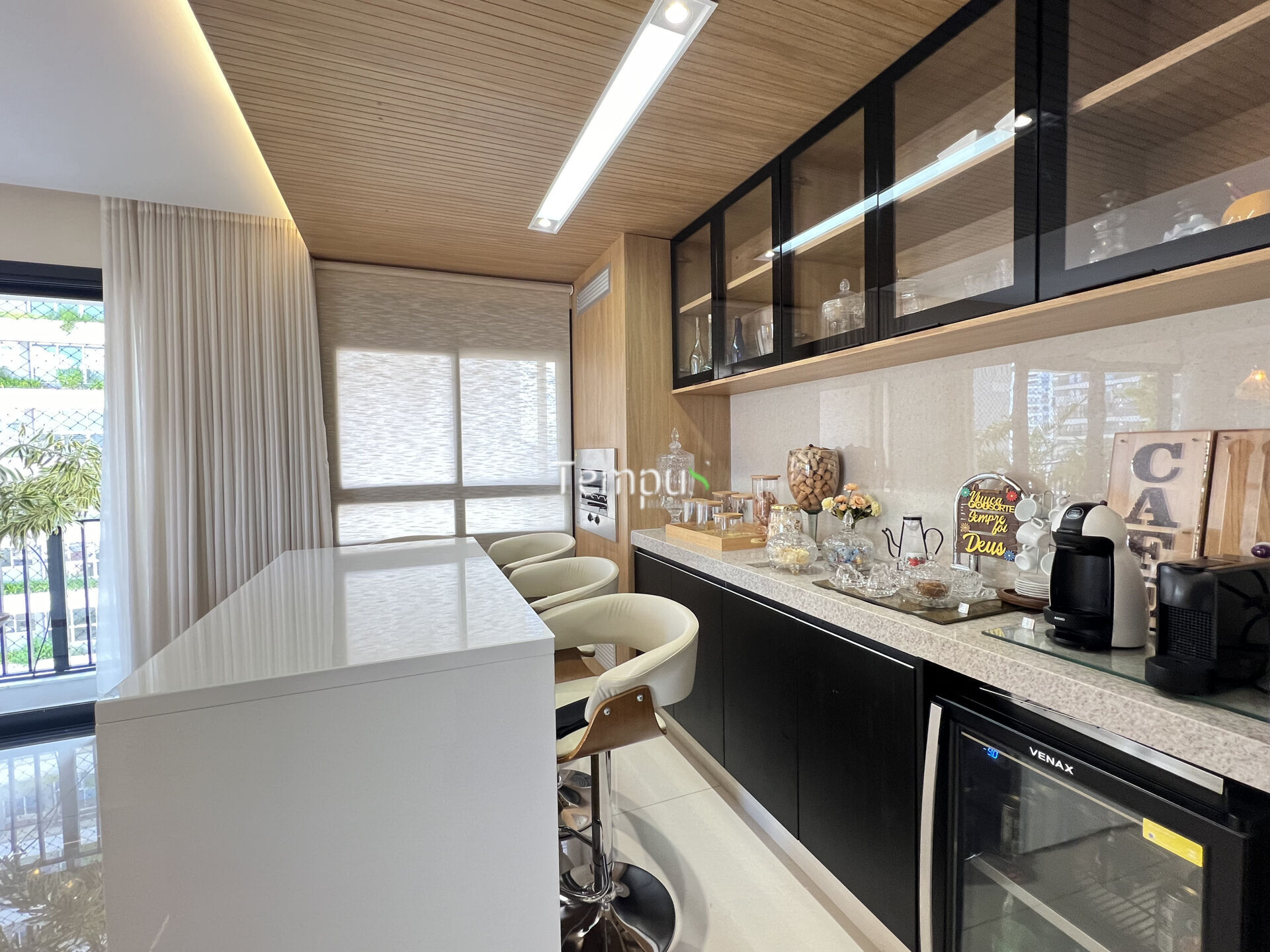 Apartamento à venda com 4 quartos, 224m² - Foto 10