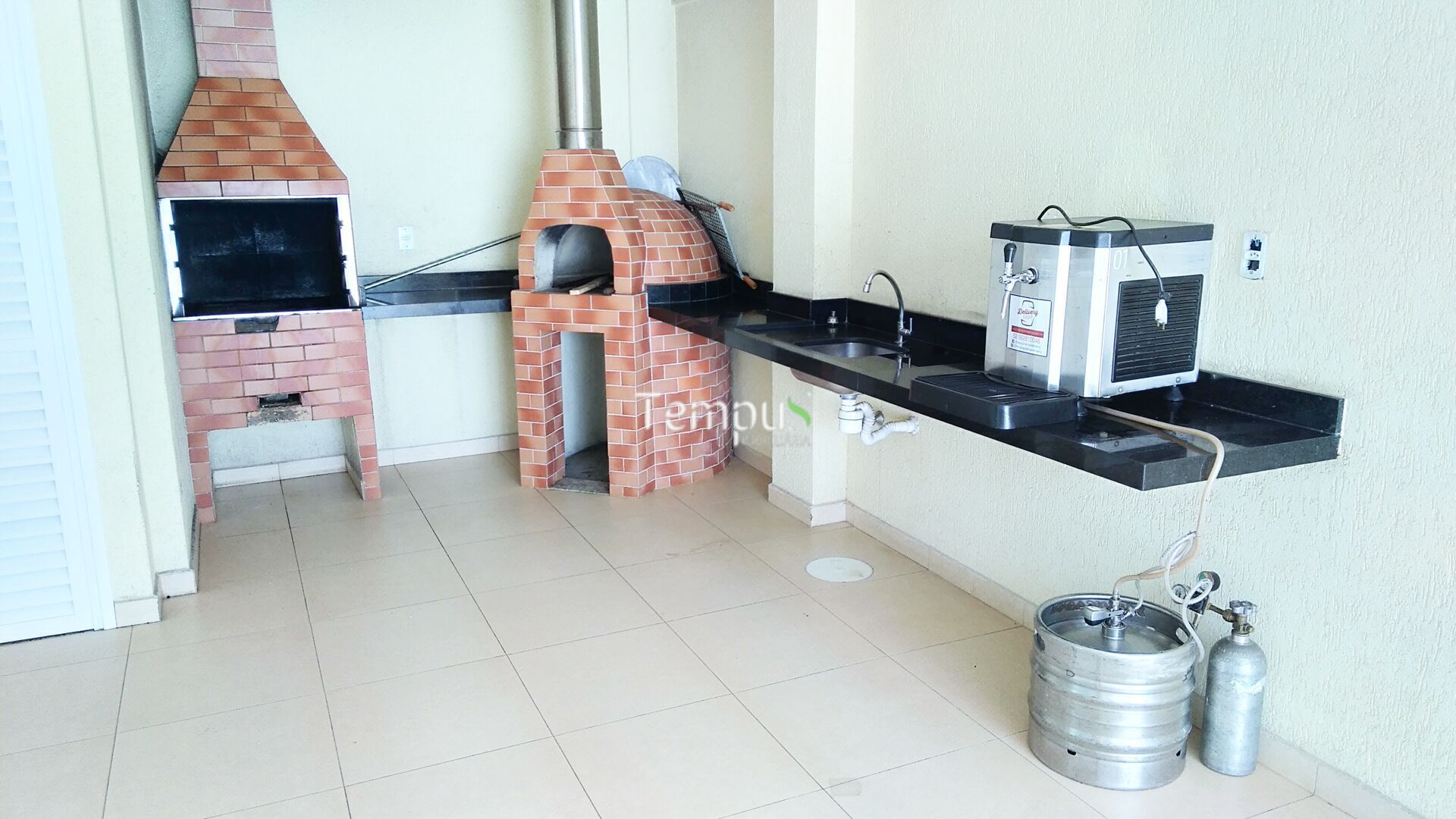 Apartamento à venda com 2 quartos, 56m² - Foto 1