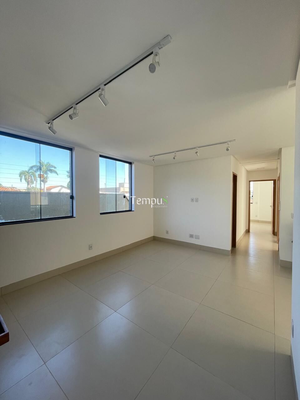 Apartamento à venda com 3 quartos, 72m² - Foto 4