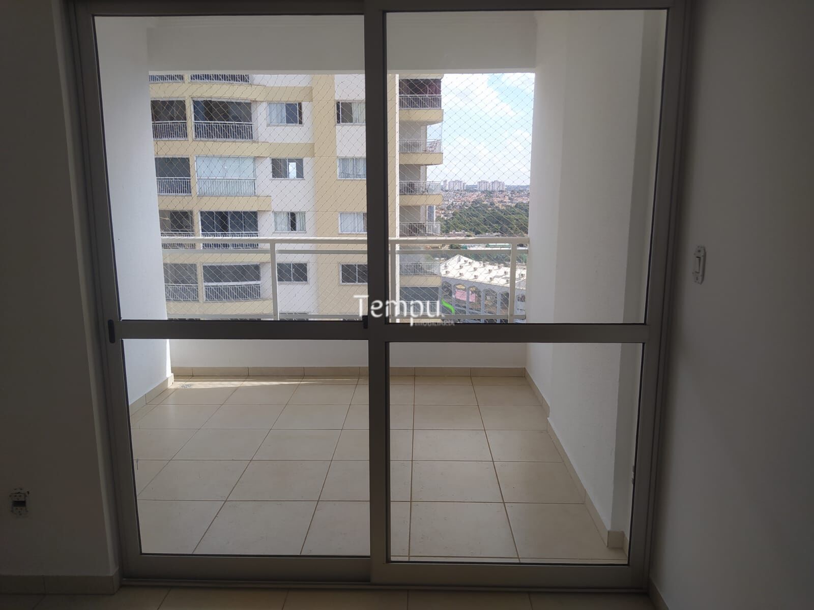 Apartamento à venda com 3 quartos, 74m² - Foto 15
