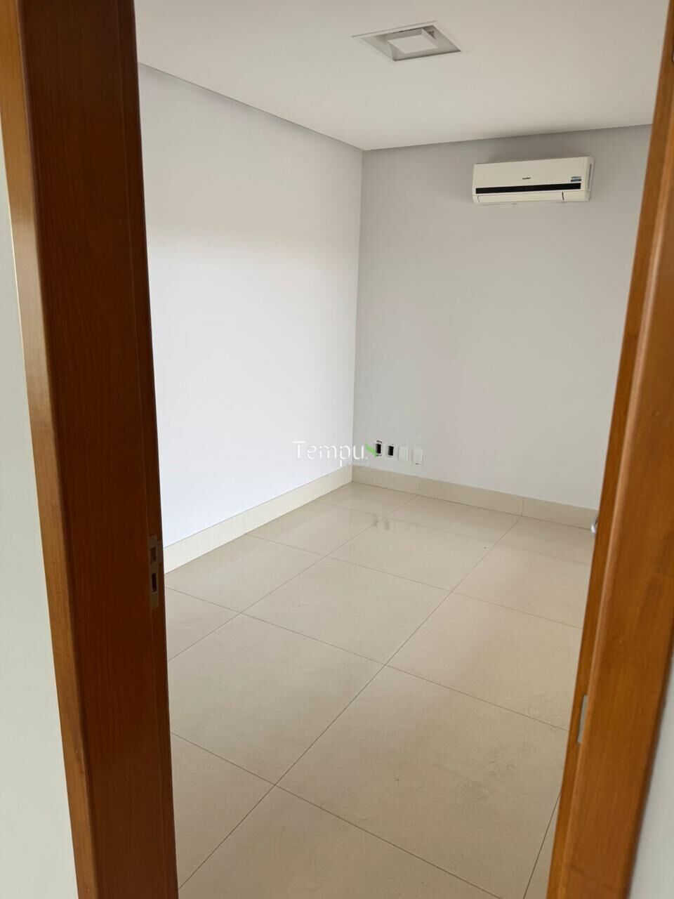 Casa à venda com 4 quartos - Foto 2