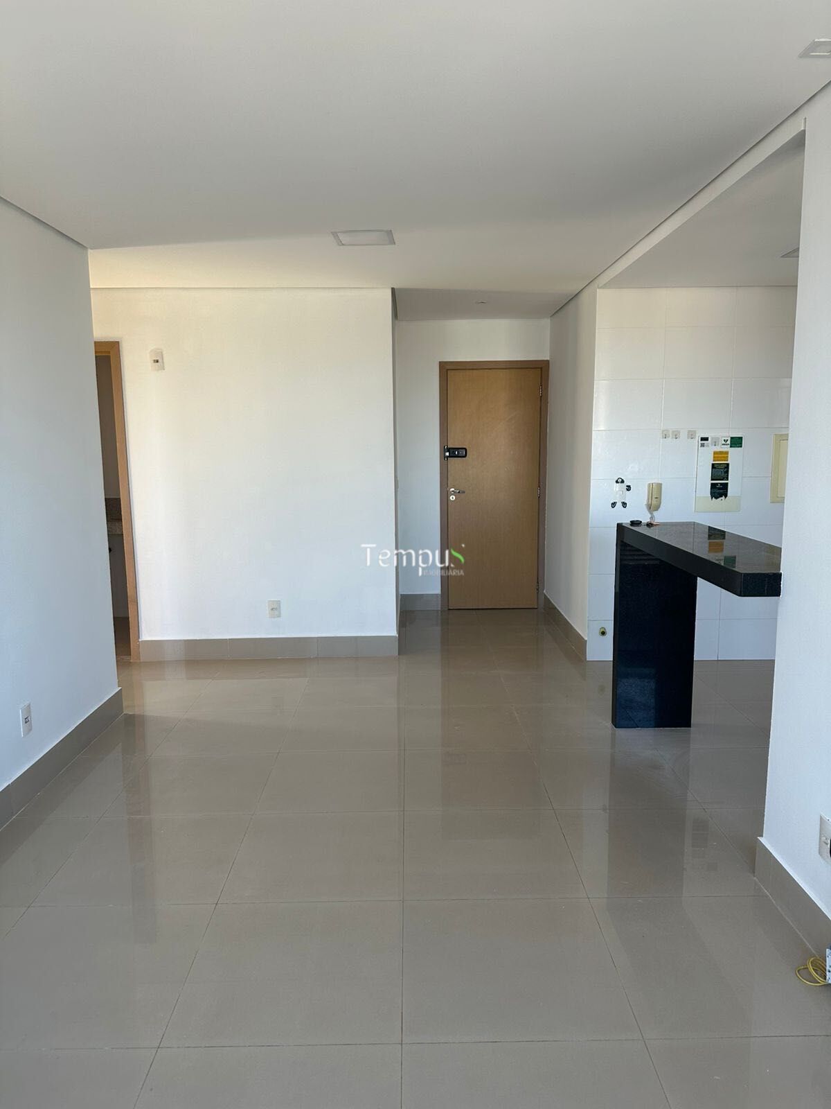 Apartamento à venda com 2 quartos, 66m² - Foto 4