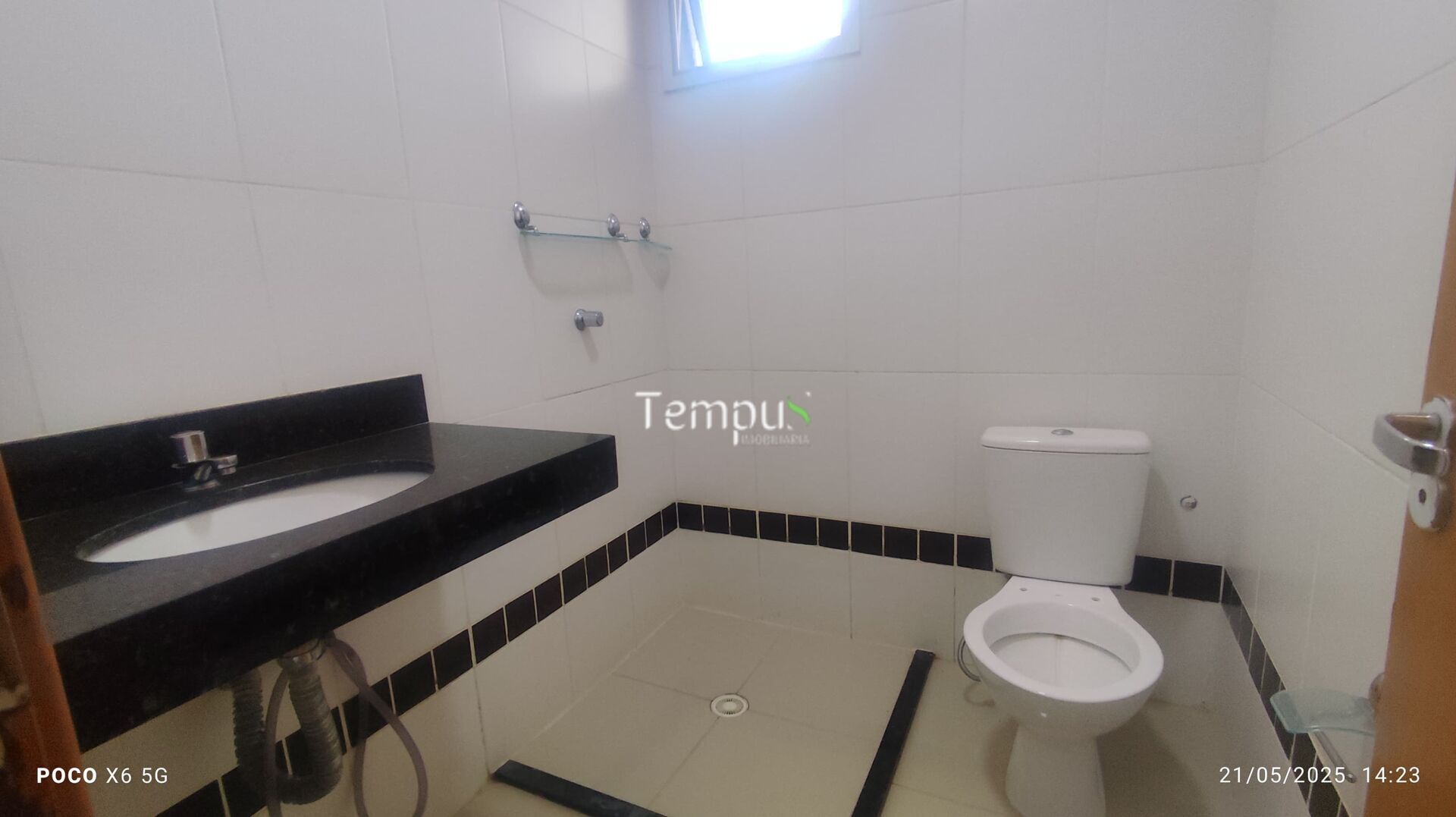 Apartamento para alugar com 2 quartos, 69m² - Foto 5