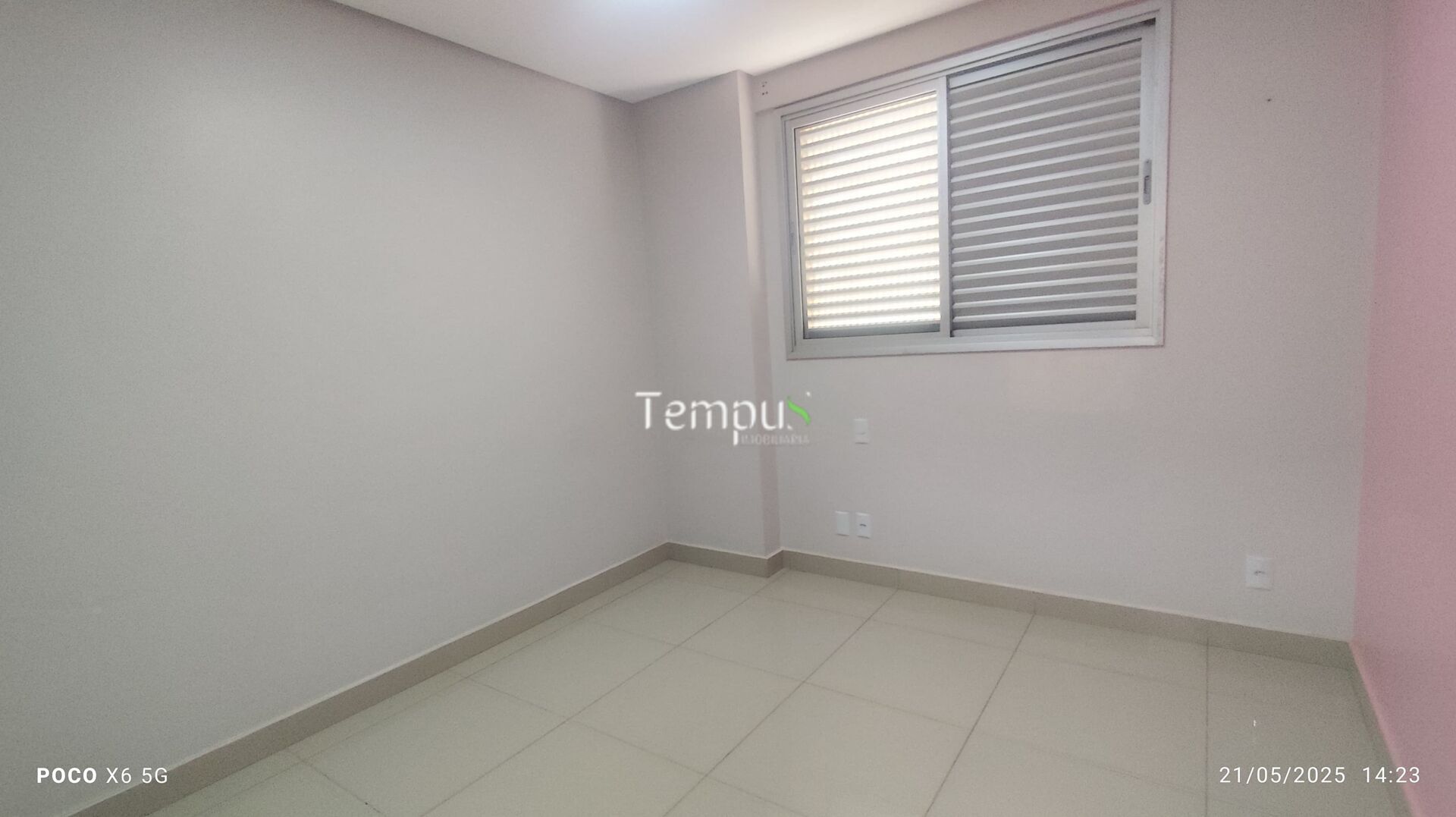 Apartamento para alugar com 2 quartos, 69m² - Foto 13