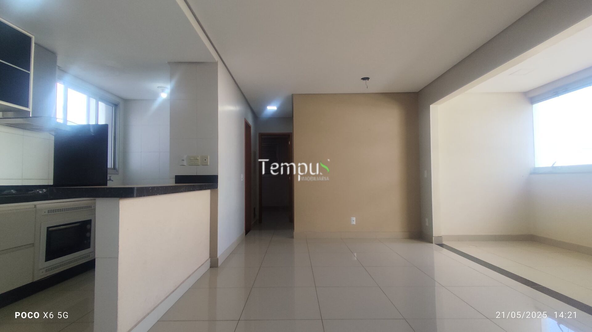 Apartamento para alugar com 2 quartos, 69m² - Foto 6