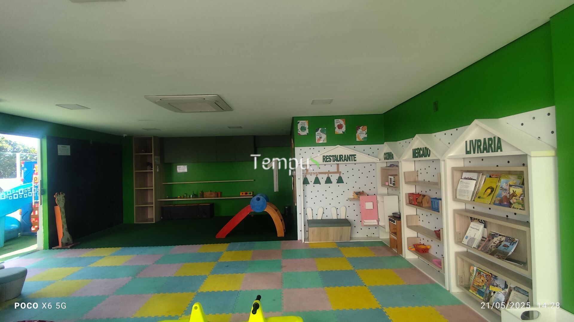 Apartamento para alugar com 2 quartos, 69m² - Foto 18