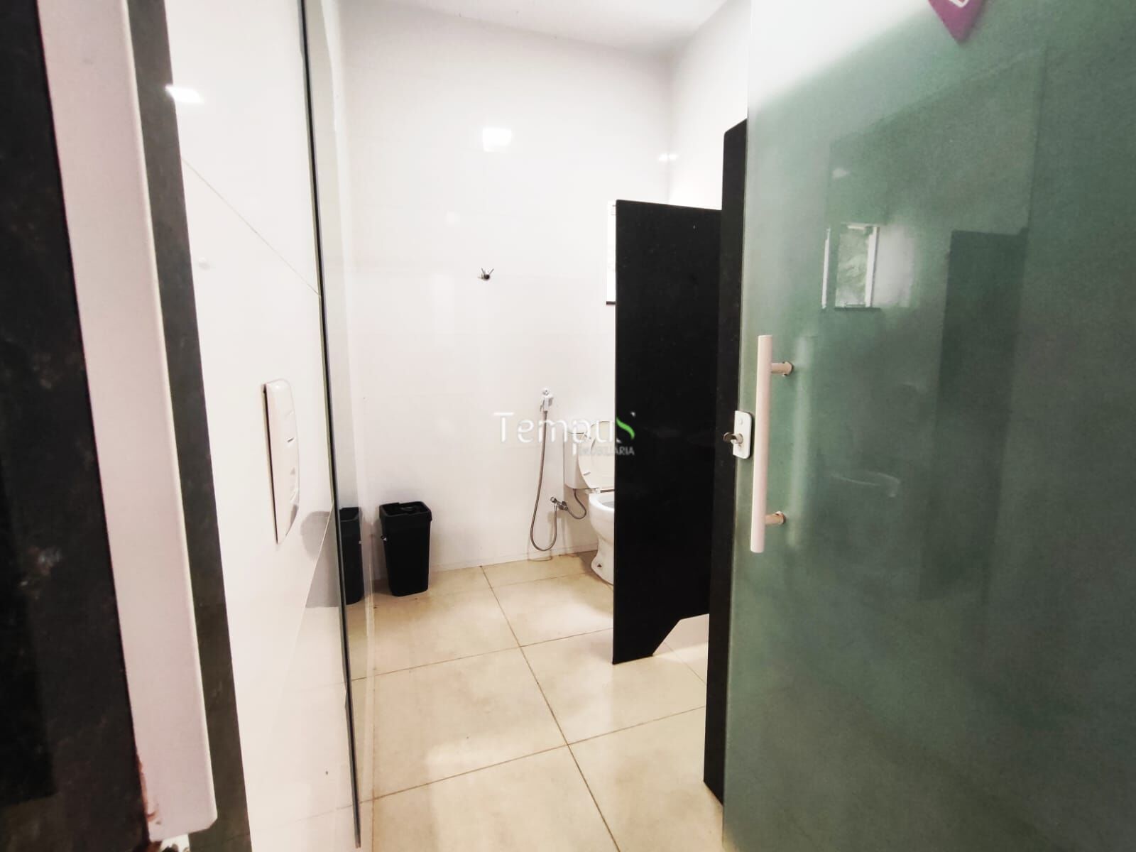 Loja-Salão para alugar com 1 quarto, 187m² - Foto 12