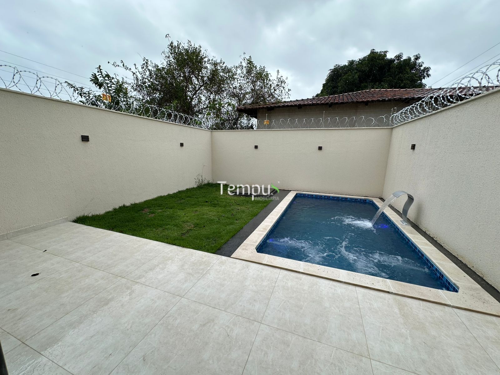 Casa à venda com 3 quartos, 125m² - Foto 9