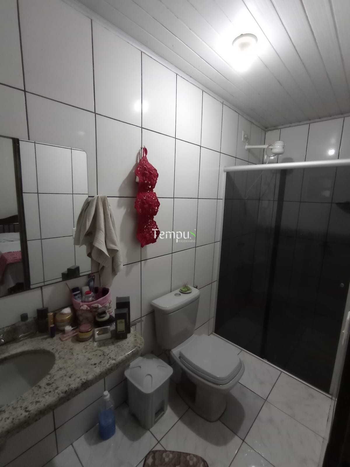 Casa à venda com 3 quartos, 200m² - Foto 11