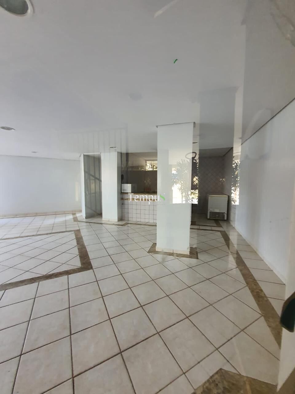 Apartamento à venda com 2 quartos, 64m² - Foto 18