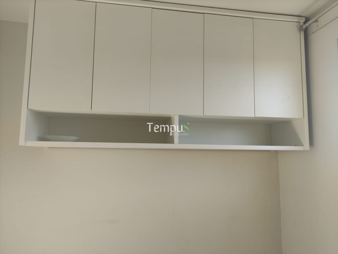 Apartamento à venda com 2 quartos, 64m² - Foto 1