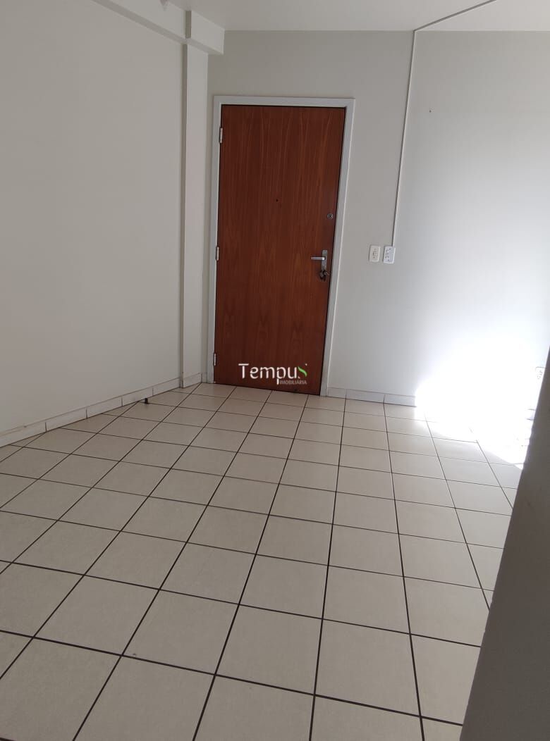 Apartamento à venda com 2 quartos, 64m² - Foto 14