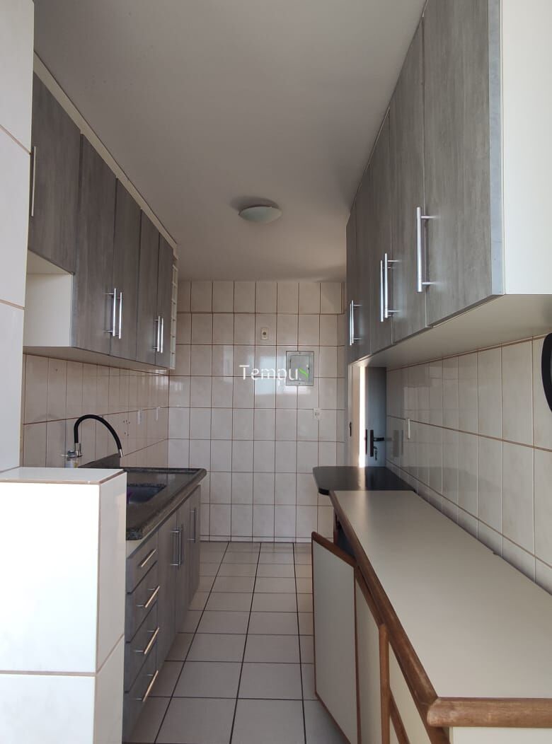 Apartamento à venda com 2 quartos, 64m² - Foto 25