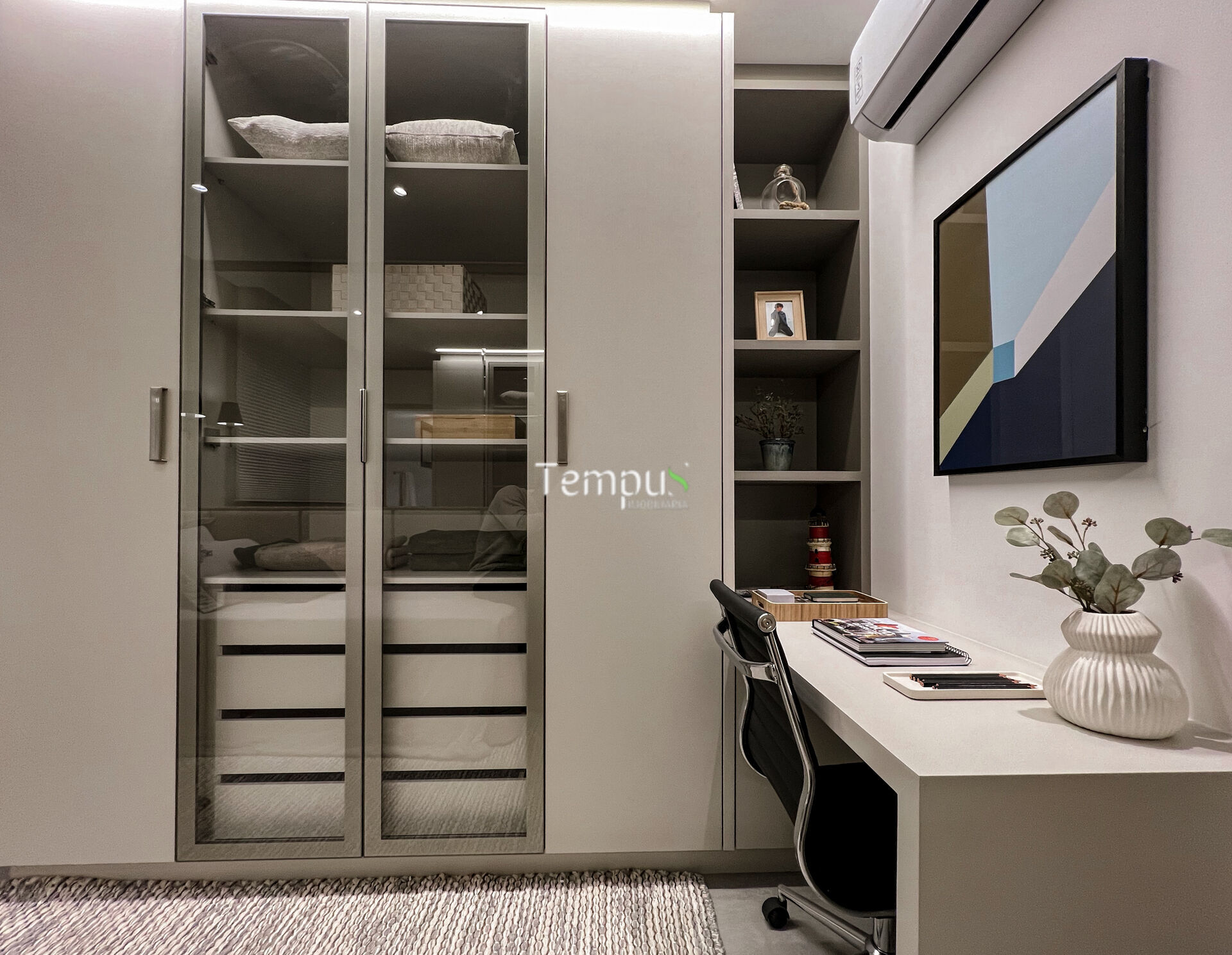 Apartamento à venda com 3 quartos, 100m² - Foto 2