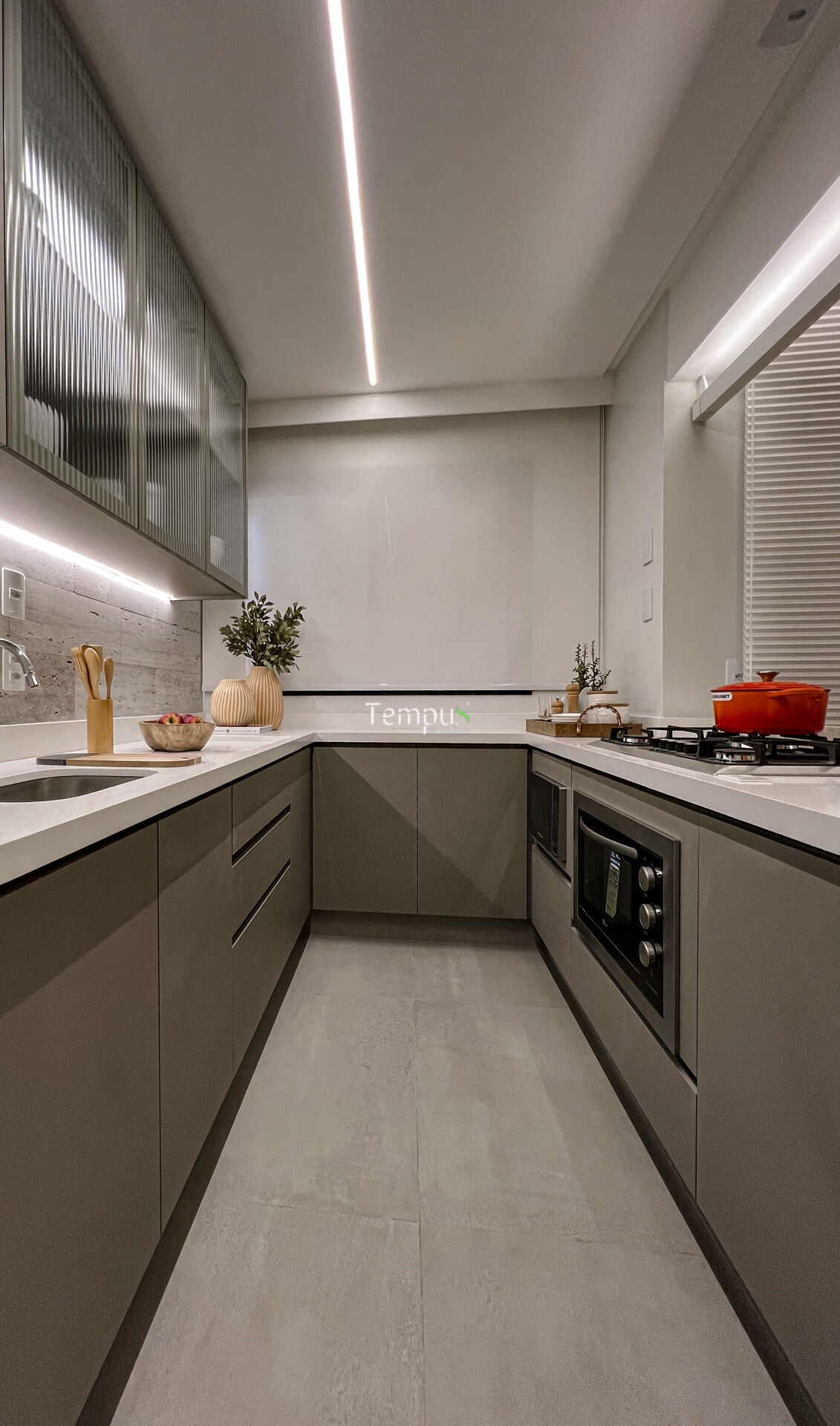 Apartamento à venda com 3 quartos, 100m² - Foto 12
