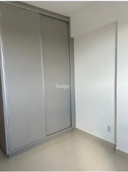 Apartamento à venda com 3 quartos, 76m² - Foto 12