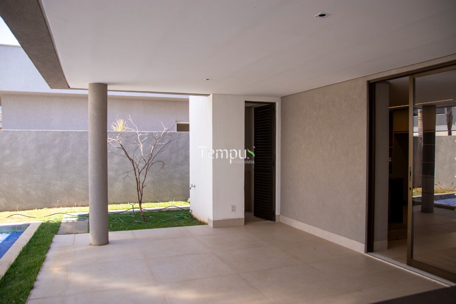 Casa de Condomínio à venda com 4 quartos, 290m² - Foto 25