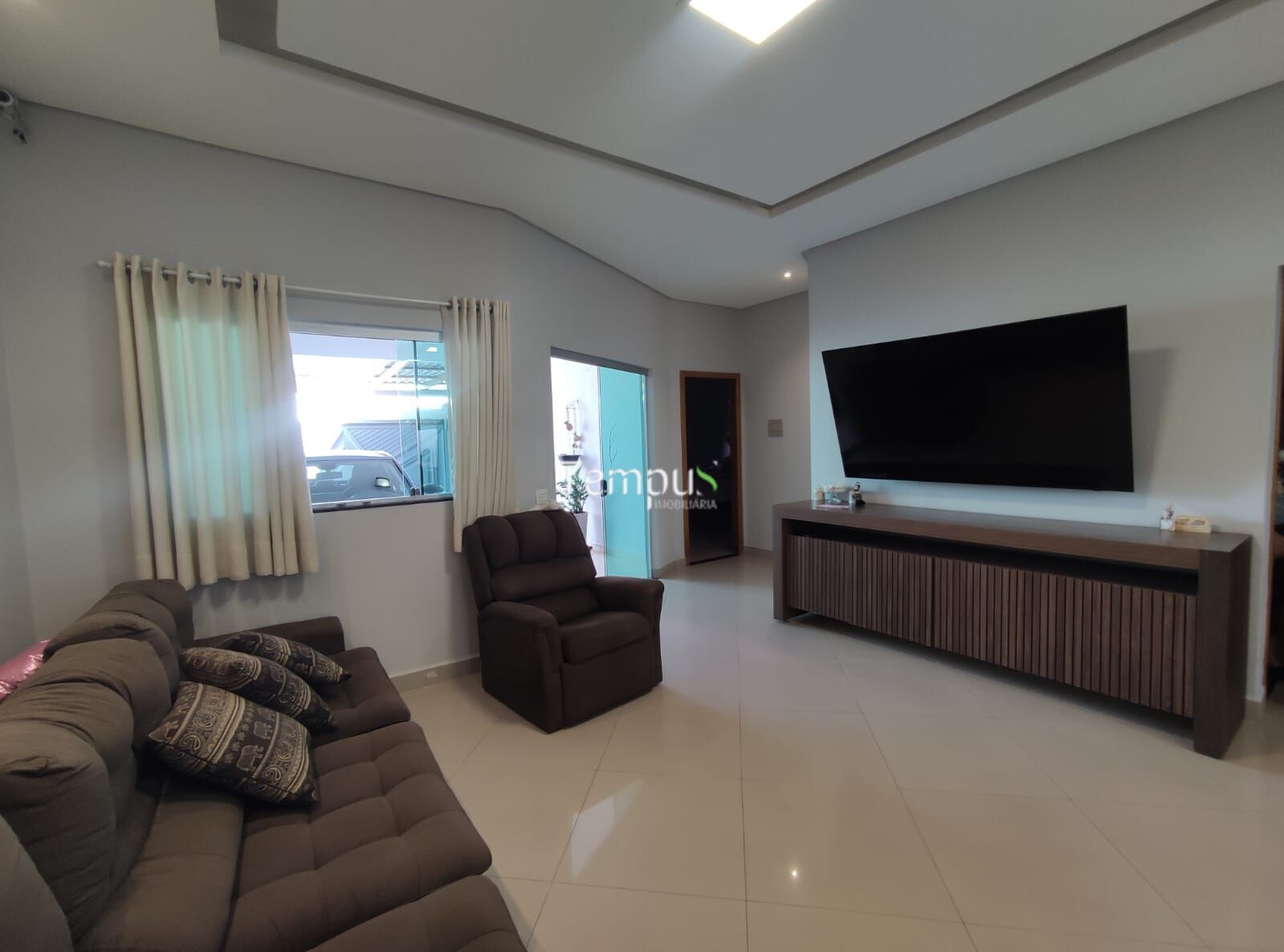 Casa à venda com 3 quartos, 100m² - Foto 9