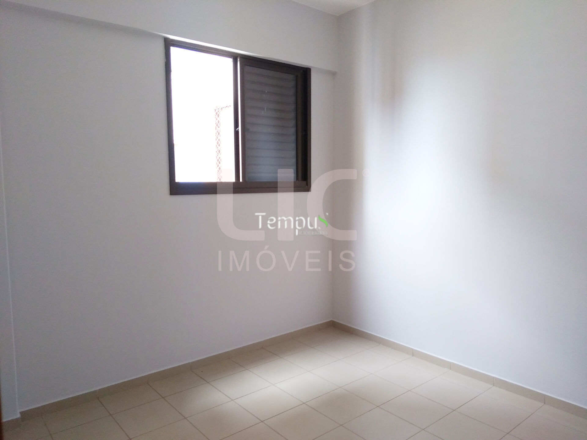 Apartamento à venda com 4 quartos, 110m² - Foto 12