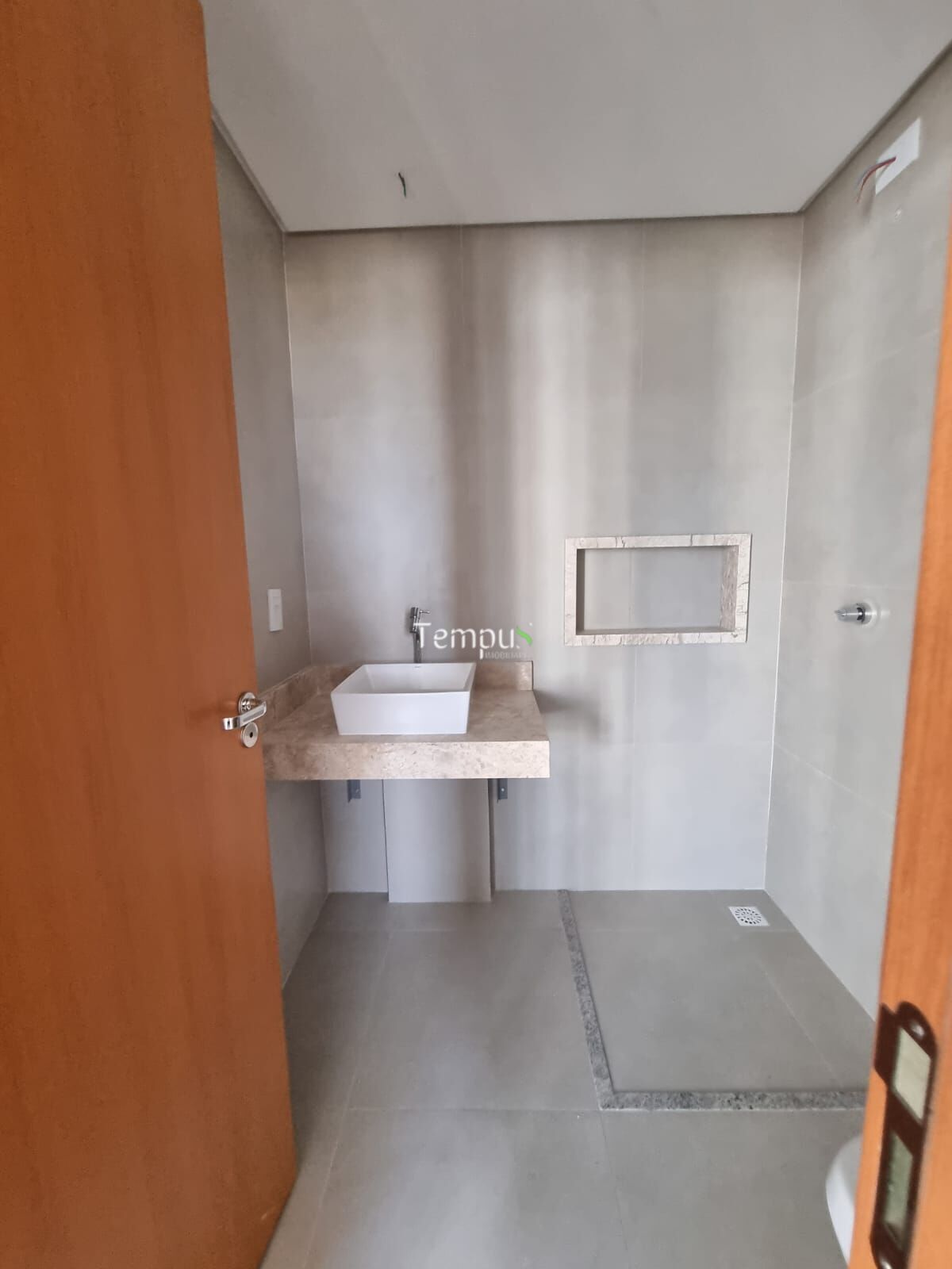 Apartamento à venda com 2 quartos, 66m² - Foto 3